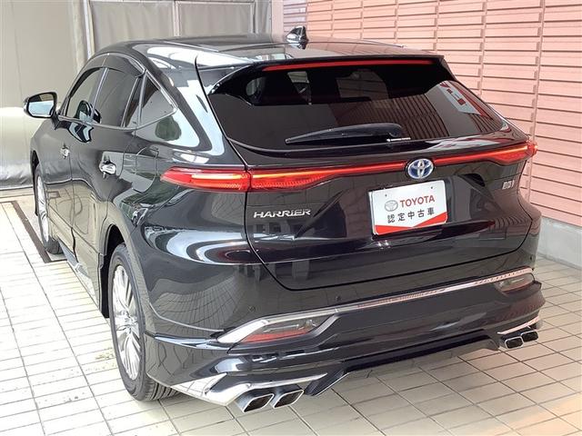 ハリアーハイブリッド Ｚ　レザーパッケージ　トヨタ認定中古車　本革シート　フルセグ　メモリーナビ　Ｂｌｕｅｔｏｏｔｈ　ミュージックプレイヤー接続　バックカメラ　衝突被害軽減システム　ＥＴＣ　ドラレコ　ＬＥＤヘッドランプ　ワンオーナー　フルエアロ（3枚目）