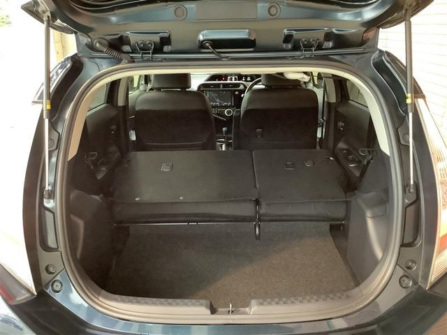 アクア Ｇソフトレザーセレクション　トヨタ認定中古車　フルセグ　メモリーナビ　ＤＶＤ再生　Ｂｌｕｅｔｏｏｔｈ接続　ミュージックプレイヤー接続可　バックカメラ　衝突被害軽減システム　ＬＥＤヘッドランプ　ワンオーナー（9枚目）