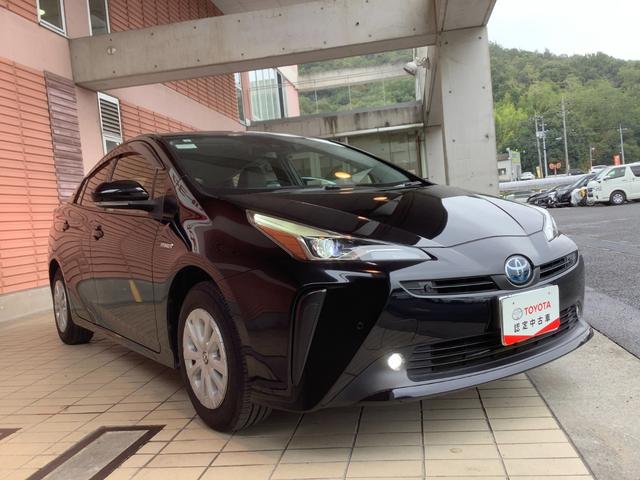 プリウス S トヨタ認定中古車 4WD フルセグ メモリーナビ DVD再生 Bluetooth ミュージックプレイヤー接続可 バックカメラ 衝突被害軽減システム ETC ドラレコ LEDヘッドランプ ワンオーナー(23枚目)