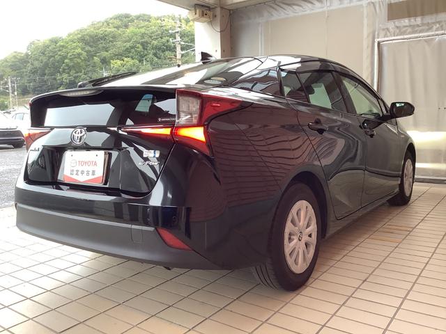 プリウス S トヨタ認定中古車 4WD フルセグ メモリーナビ DVD再生 Bluetooth ミュージックプレイヤー接続可 バックカメラ 衝突被害軽減システム ETC ドラレコ LEDヘッドランプ ワンオーナー(24枚目)