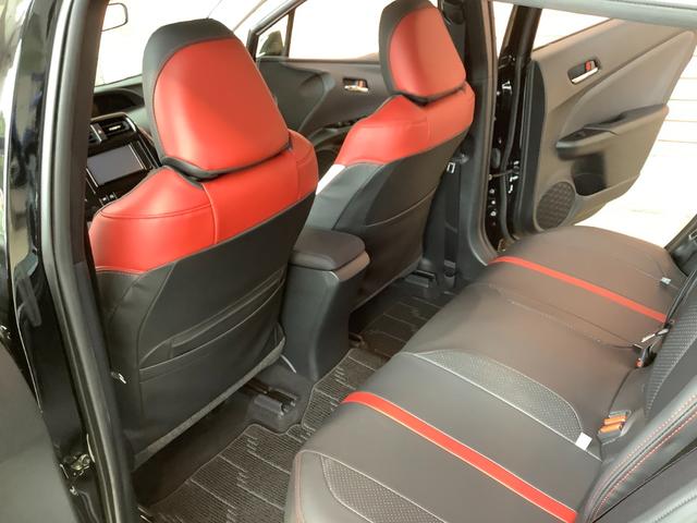 プリウス S トヨタ認定中古車 4WD フルセグ メモリーナビ DVD再生 Bluetooth ミュージックプレイヤー接続可 バックカメラ 衝突被害軽減システム ETC ドラレコ LEDヘッドランプ ワンオーナー(37枚目)