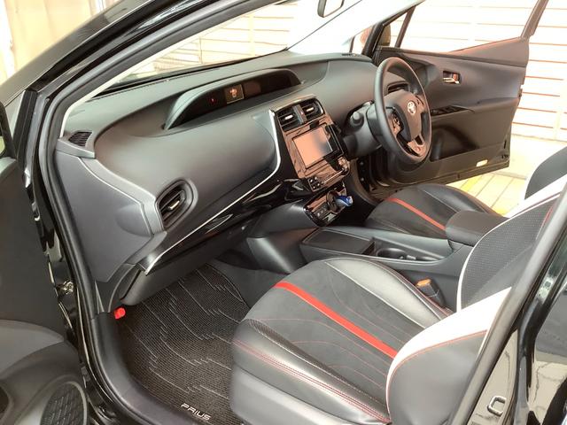 プリウス S トヨタ認定中古車 4WD フルセグ メモリーナビ DVD再生 Bluetooth ミュージックプレイヤー接続可 バックカメラ 衝突被害軽減システム ETC ドラレコ LEDヘッドランプ ワンオーナー(41枚目)