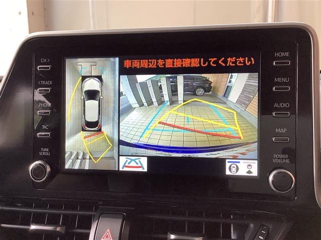 パックモニタ-も装備しております。車庫入れの苦手なお客様、もうご心配いりません。重宝してくれると思います。
