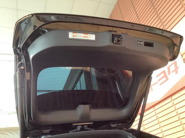 ハリアーハイブリッド Ｚ　レザーパッケージ　トヨタ認定中古車　本革シート　サンルーフ　４ＷＤ　フルセグ　メモリーナビ　Ｂｌｕｅｔｏｏｔｈ　ミュージックプレイヤー可　バックカメラ　衝突被害軽減システム　ＥＴＣ　ドラレコ　ＬＥＤヘッドランプ　記録簿（29枚目）