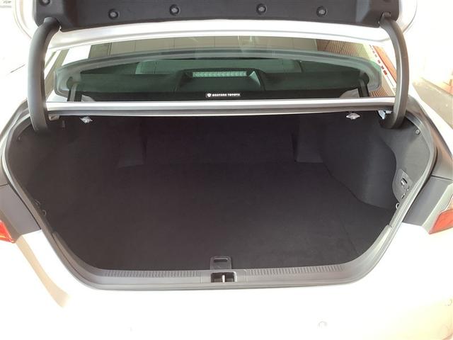 カムリ WSレザーパッケージ トヨタ認定中古車 本革シート 4WD フルセグ メモリーナビ Bluetooth接続 ミュージックプレイヤー接続可 バックカメラ 衝突被害軽減システム ETC ドラレコ LEDヘッドランプ 記録簿(8枚目)