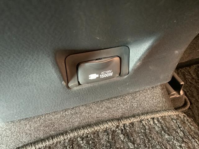 カムリ WSレザーパッケージ トヨタ認定中古車 本革シート 4WD フルセグ メモリーナビ Bluetooth接続 ミュージックプレイヤー接続可 バックカメラ 衝突被害軽減システム ETC ドラレコ LEDヘッドランプ 記録簿(36枚目)