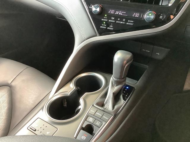 カムリ WSレザーパッケージ トヨタ認定中古車 本革シート 4WD フルセグ メモリーナビ Bluetooth接続 ミュージックプレイヤー接続可 バックカメラ 衝突被害軽減システム ETC ドラレコ LEDヘッドランプ 記録簿(45枚目)