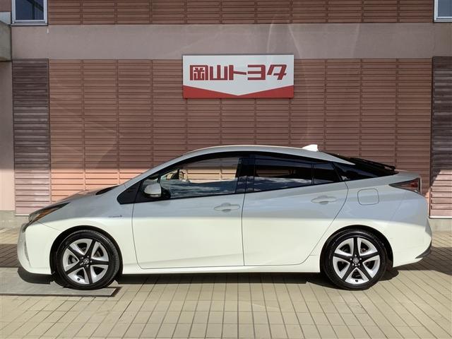 プリウス Aツーリングセレクション トヨタ認定中古車 フルセグ メモリーナビ DVD再生 ミBluetooth接続 ュージックプレイヤー接続可 バックカメラ 衝突被害軽減システム ETC ドラレコ LEDヘッドランプ ワンオーナー(2枚目)