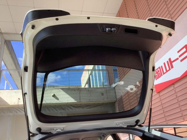 プリウス Aツーリングセレクション トヨタ認定中古車 フルセグ メモリーナビ DVD再生 ミBluetooth接続 ュージックプレイヤー接続可 バックカメラ 衝突被害軽減システム ETC ドラレコ LEDヘッドランプ ワンオーナー(29枚目)