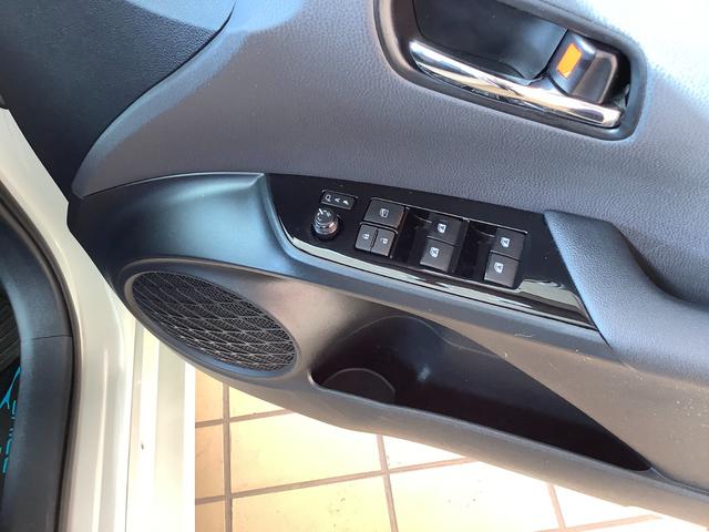 プリウス Aツーリングセレクション トヨタ認定中古車 フルセグ メモリーナビ DVD再生 ミBluetooth接続 ュージックプレイヤー接続可 バックカメラ 衝突被害軽減システム ETC ドラレコ LEDヘッドランプ ワンオーナー(47枚目)