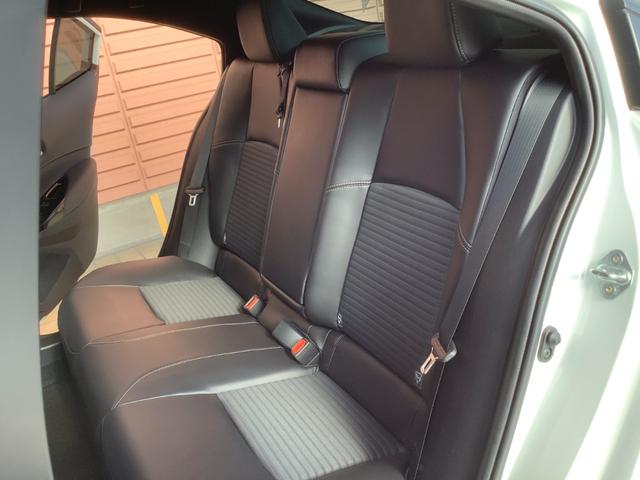 カローラ ハイブリッド ダブルバイビー トヨタ認定中古車 フルセグ メモリーナビ Bluetooth ミュージックプレイヤー接続可 バックカメラ 衝突被害軽減システム ETC ドラレコ LEDヘッドランプ シ-トヒ-タ- ワンオーナー(32枚目)