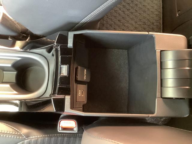 カローラ ハイブリッド ダブルバイビー トヨタ認定中古車 フルセグ メモリーナビ Bluetooth ミュージックプレイヤー接続可 バックカメラ 衝突被害軽減システム ETC ドラレコ LEDヘッドランプ シ-トヒ-タ- ワンオーナー(36枚目)