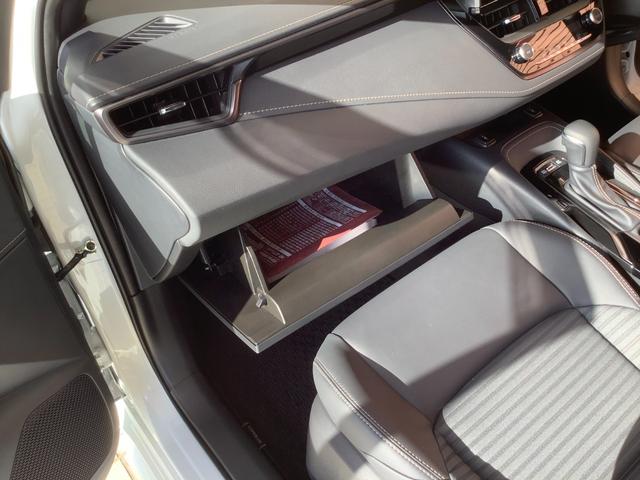 カローラ ハイブリッド ダブルバイビー トヨタ認定中古車 フルセグ メモリーナビ Bluetooth ミュージックプレイヤー接続可 バックカメラ 衝突被害軽減システム ETC ドラレコ LEDヘッドランプ シ-トヒ-タ- ワンオーナー(39枚目)