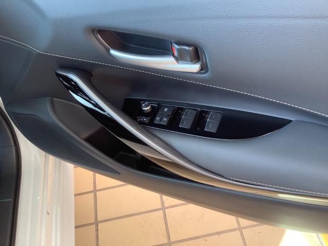 カローラ ハイブリッド ダブルバイビー トヨタ認定中古車 フルセグ メモリーナビ Bluetooth ミュージックプレイヤー接続可 バックカメラ 衝突被害軽減システム ETC ドラレコ LEDヘッドランプ シ-トヒ-タ- ワンオーナー(48枚目)