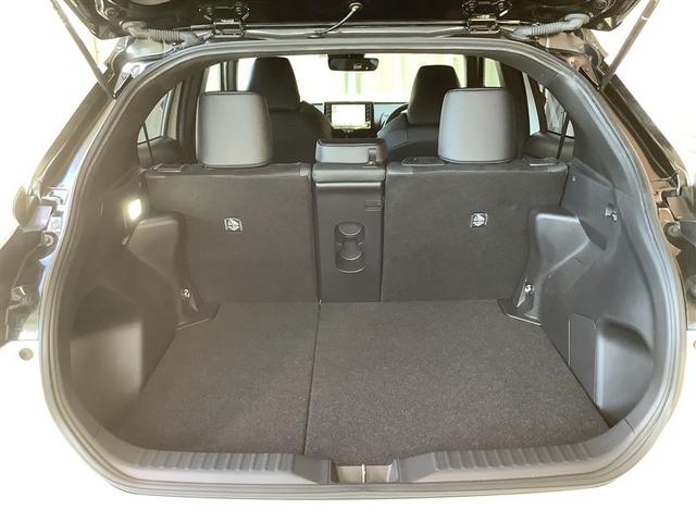 ヤリスクロス ハイブリッド　ＧＲスポーツ　トヨタ認定中古車　フルセグ　メモリーナビ　Ｂｌｕｅｔｏｏｔｈ接続　ＵＳＢ　ミュージックプレイヤー接続可　バックカメラ　衝突被害軽減システム　ＥＴＣ　前後ドラレコ　ＬＥＤヘッドランプ　ワンオーナー（8枚目）