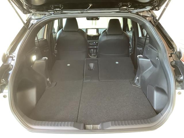 ヤリスクロス ハイブリッド　ＧＲスポーツ　トヨタ認定中古車　フルセグ　メモリーナビ　Ｂｌｕｅｔｏｏｔｈ接続　ＵＳＢ　ミュージックプレイヤー接続可　バックカメラ　衝突被害軽減システム　ＥＴＣ　前後ドラレコ　ＬＥＤヘッドランプ　ワンオーナー（9枚目）