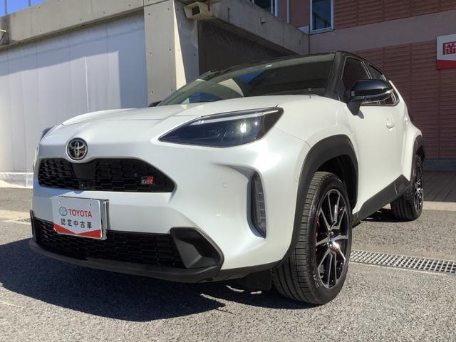 ヤリスクロス ハイブリッド　ＧＲスポーツ　トヨタ認定中古車　フルセグ　メモリーナビ　Ｂｌｕｅｔｏｏｔｈ接続　ＵＳＢ　ミュージックプレイヤー接続可　バックカメラ　衝突被害軽減システム　ＥＴＣ　前後ドラレコ　ＬＥＤヘッドランプ　ワンオーナー（21枚目）