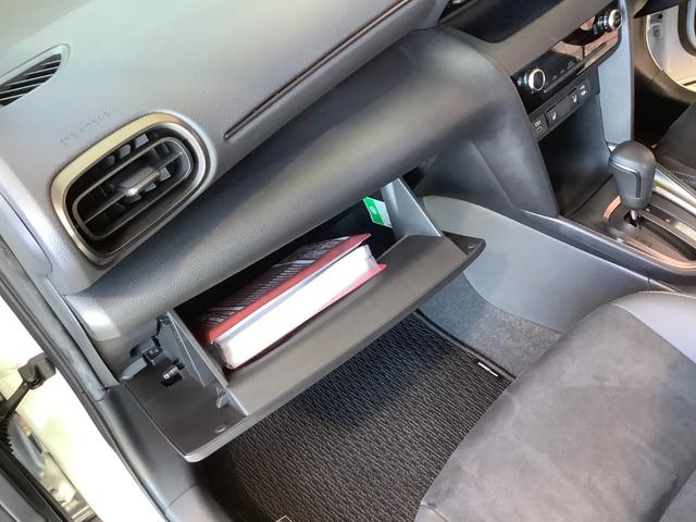 ヤリスクロス ハイブリッド　ＧＲスポーツ　トヨタ認定中古車　フルセグ　メモリーナビ　Ｂｌｕｅｔｏｏｔｈ接続　ＵＳＢ　ミュージックプレイヤー接続可　バックカメラ　衝突被害軽減システム　ＥＴＣ　前後ドラレコ　ＬＥＤヘッドランプ　ワンオーナー（41枚目）