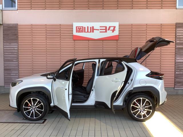 ヤリスクロス ハイブリッド　ＧＲスポーツ　トヨタ認定中古車　フルセグ　メモリーナビ　Ｂｌｕｅｔｏｏｔｈ接続　ＵＳＢ　ミュージックプレイヤー接続可　バックカメラ　衝突被害軽減システム　ＥＴＣ　前後ドラレコ　ＬＥＤヘッドランプ　ワンオーナー（49枚目）