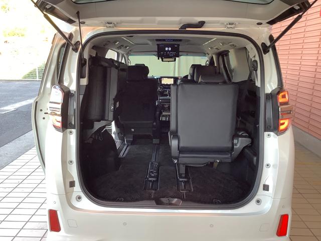 ヴェルファイア ３．５Ｚ　Ｇ　トヨタ認定中古車　フルセグ　メモリーナビ　ＤＶＤ再生　Ｂｌｕｅｔｏｏｔｈ　ミュージックプレイヤー接続　後席モニター　バックカメラ　衝突被害軽減システム　ＥＴＣ　ドラレコ　両側電動スライド　ＬＥＤ　７人（32枚目）