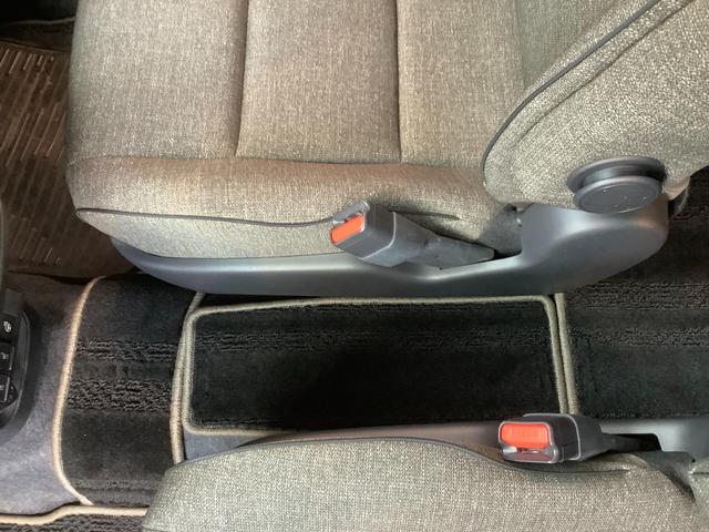 シエンタ Z トヨタ認定中古車 ディスプレイオーディオ Bluetooth ミュージックプレイヤー接続可 バックカメラ 衝突被害軽減システム ETC ドラレコ 両側電動スライド LED ウオークスルー ワンオーナー(37枚目)