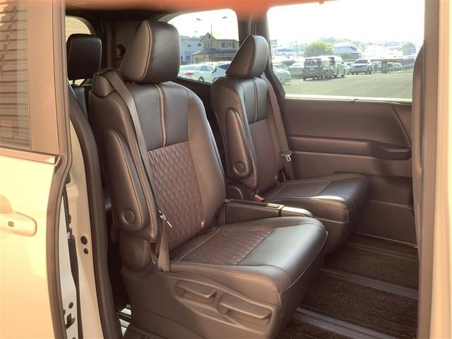 ノア ハイブリッドS-Z トヨタ認定中古車 4WD フルセグ メモリーナビ DVD再生 Bluetooth ミュージックプレイヤー可 後席モニター バックカメラ 衝突被害軽減システム ETC ドラレコ 両側電動スライド LED(7枚目)