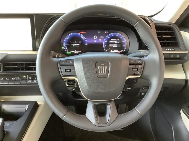 クラウンクロスオーバー G Adv.L トヨタ認定中古車 ディスプレイオーディオ 本革シート 4WD フルセグ Bluetooth ミュージックプレイヤー接続可 バックカメラ 衝突被害軽減システム ETC ドラレコ LEDヘッドランプ(5枚目)