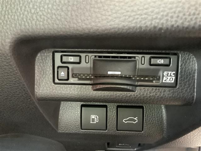 クラウンクロスオーバー G Adv.L トヨタ認定中古車 ディスプレイオーディオ 本革シート 4WD フルセグ Bluetooth ミュージックプレイヤー接続可 バックカメラ 衝突被害軽減システム ETC ドラレコ LEDヘッドランプ(16枚目)