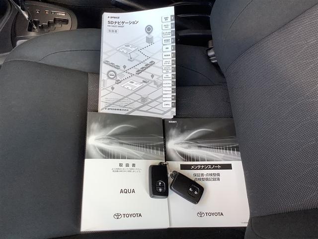 アクア Sスタイルブラック トヨタ認定中古車 フルセグ メモリーナビ DVD再生 Bluetooth接続 ミュージックプレイヤー接続可 バックカメラ 衝突被害軽減システム ETC LEDヘッドランプ シ-トヒ-タ- ワンオーナー(18枚目)