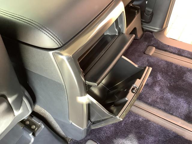 ヴェルファイア ２．５Ｚ　Ｇエディション　トヨタ認定中古車　フルセグ　メモリーナビ　ＤＶＤ再生　Ｂｌｕｅｔｏｏｔｈ接続　ミュージックプレイヤー接続可　バックカメラ　ＥＴＣ　両側電動スライド　ＬＥＤヘッドランプ　乗車定員７人　３列シート　記録簿（39枚目）