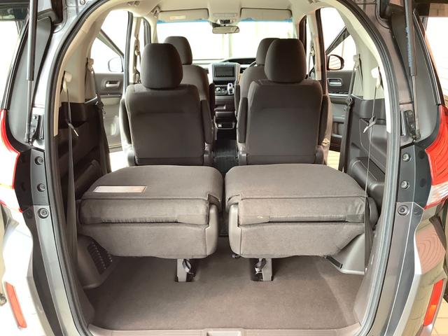 フリードハイブリッド ハイブリッド・Gホンダセンシング フルセグ メモリーナビ DVD再生 Bluetooth接続 USB端子 ミュージックプレイヤー接続可 バックカメラ 衝突被害軽減システム ETC 両側電動スライド LEDヘッドランプ 6人 3列シ-ト(30枚目)