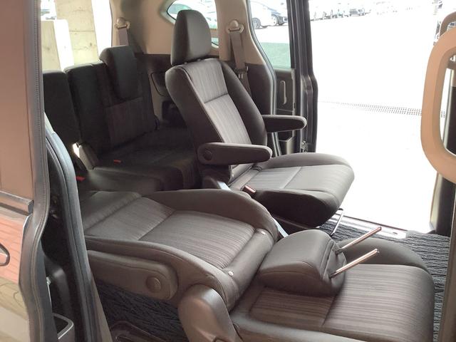 フリードハイブリッド ハイブリッド・Gホンダセンシング フルセグ メモリーナビ DVD再生 Bluetooth接続 USB端子 ミュージックプレイヤー接続可 バックカメラ 衝突被害軽減システム ETC 両側電動スライド LEDヘッドランプ 6人 3列シ-ト(44枚目)