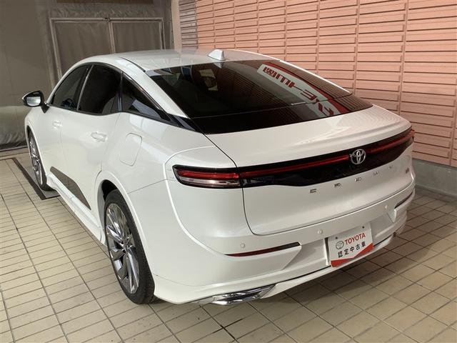 クラウンクロスオーバー Ｇ　Ａｄｖ．Ｌ　革シート　４ＷＤ　フルセグ　メモリーナビ　ミュージックプレイヤー接続可　バックカメラ　衝突被害軽減システム　ＥＴＣ　ドラレコ　ＬＥＤヘッドランプ　ワンオーナー　フルエアロ　記録簿（3枚目）