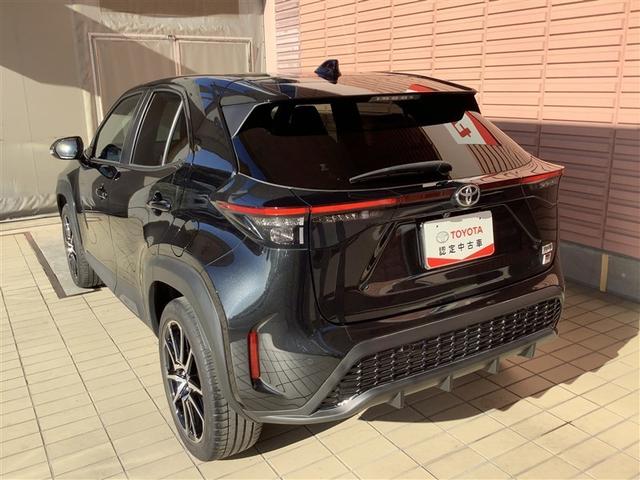 ヤリスクロス ハイブリッド　ＧＲスポーツ　トヨタ認定中古車　フルセグ　メモリーナビ　Ｂｌｕｅｔｏｏｔｈ接続　ミュージックプレイヤー接続可　バックカメラ　衝突被害軽減システム　ＥＴＣ　ＬＥＤヘッドランプ　寒冷地仕様　ワンオーナー　記録簿（3枚目）