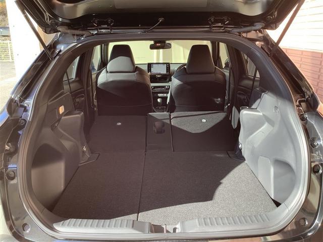 ヤリスクロス ハイブリッド　ＧＲスポーツ　トヨタ認定中古車　フルセグ　メモリーナビ　Ｂｌｕｅｔｏｏｔｈ接続　ミュージックプレイヤー接続可　バックカメラ　衝突被害軽減システム　ＥＴＣ　ＬＥＤヘッドランプ　寒冷地仕様　ワンオーナー　記録簿（9枚目）