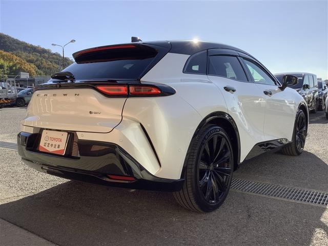 クラウンスポーツ Ｚ　トヨタ認定中古車　本革シート　４ＷＤ　フルセグ　メモリーナビ　Ｂｌｕｅｔｏｏｔｈ接続　ミュージックプレイヤー接続　バックカメラ　衝突被害軽減システム　ＥＴＣ　ドラレコ　ＬＥＤヘッドランプ　ワンオーナー（24枚目）