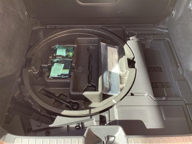 クラウンスポーツ Ｚ　トヨタ認定中古車　本革シート　４ＷＤ　フルセグ　メモリーナビ　Ｂｌｕｅｔｏｏｔｈ接続　ミュージックプレイヤー接続　バックカメラ　衝突被害軽減システム　ＥＴＣ　ドラレコ　ＬＥＤヘッドランプ　ワンオーナー（34枚目）