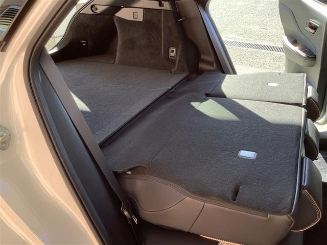 クラウンスポーツ Ｚ　トヨタ認定中古車　本革シート　４ＷＤ　フルセグ　メモリーナビ　Ｂｌｕｅｔｏｏｔｈ接続　ミュージックプレイヤー接続　バックカメラ　衝突被害軽減システム　ＥＴＣ　ドラレコ　ＬＥＤヘッドランプ　ワンオーナー（40枚目）