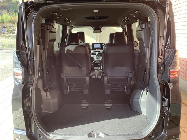 ヴォクシー S-Z トヨタ認定中古車 ディスプレイオーディオ 4WD Bluetooth ミュージックプレイヤー接続 バックカメラ 衝突被害軽減システム ETC 両側電動スライド LED 7人 3列 ワンオーナー 記録簿(10枚目)