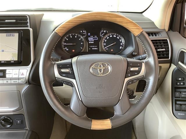 ランドクルーザープラド TX Lパッケージ トヨタ認定中古車 本革シート 4WD フルセグ メモリーナビ DVD再生 Bluetooth ミュージックプレイヤー可 バックカメラ 衝突被害軽減システム ETC ドラレコ LED 7人 ワンオーナー(4枚目)
