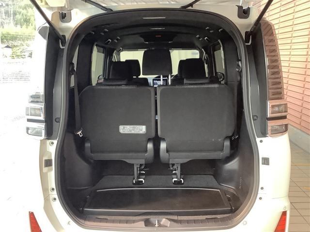 ヴォクシー ＺＳ　トヨタ認定中古車　フルセグ　メモリーナビ　ＤＶＤ再生　Ｂｌｕｅｔｏｏｔｈ　ミュージックプレイヤー接続　後席モニター　バックカメラ　衝突被害軽減システム　ＥＴＣ　ドラレコ　両側電動スライド　ＬＥＤ　７人（9枚目）