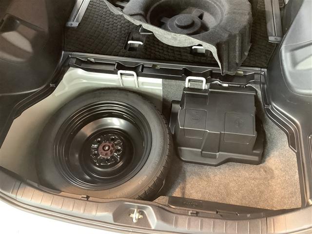 ヴォクシー ＺＳ　トヨタ認定中古車　フルセグ　メモリーナビ　ＤＶＤ再生　Ｂｌｕｅｔｏｏｔｈ　ミュージックプレイヤー接続　後席モニター　バックカメラ　衝突被害軽減システム　ＥＴＣ　ドラレコ　両側電動スライド　ＬＥＤ　７人（33枚目）