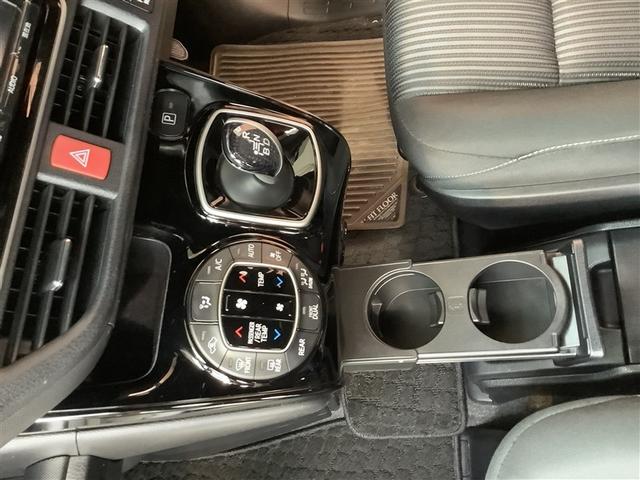 ヴォクシー ＺＳ　トヨタ認定中古車　フルセグ　メモリーナビ　ＤＶＤ再生　Ｂｌｕｅｔｏｏｔｈ　ミュージックプレイヤー接続　後席モニター　バックカメラ　衝突被害軽減システム　ＥＴＣ　ドラレコ　両側電動スライド　ＬＥＤ　７人（40枚目）