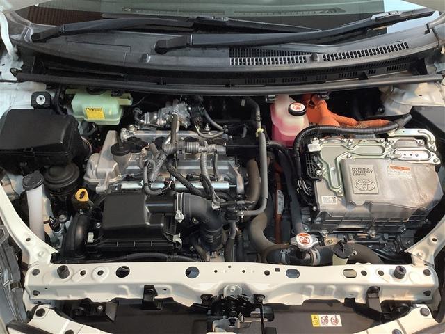 アクア クロスオーバー　トヨタ認定中古車　フルセグ　メモリーナビ　ＤＶＤ再生　Ｂｌｕｅｔｏｏｔｈ接続　ミュージックプレイヤー接続可　バックカメラ　衝突被害軽減システム　ＥＴＣ　ドラレコ　ＬＥＤヘッドランプ　ワンオーナー（27枚目）