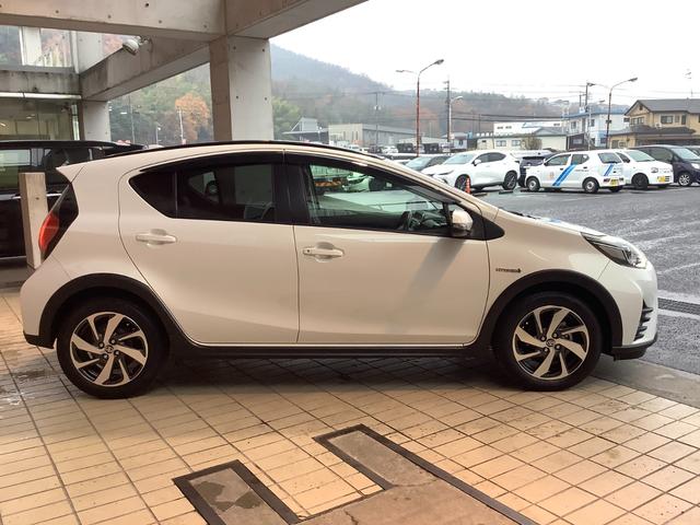アクア クロスオーバー　トヨタ認定中古車　フルセグ　メモリーナビ　ＤＶＤ再生　Ｂｌｕｅｔｏｏｔｈ接続　ミュージックプレイヤー接続可　バックカメラ　衝突被害軽減システム　ＥＴＣ　ドラレコ　ＬＥＤヘッドランプ　ワンオーナー（51枚目）