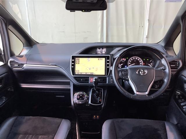 ��������܂Ƃ߂�ꂽ���F���̗ǂ��C���p�l����B����X�C�b�`���g���₷���ʒu�ɔz�u����Ă��܂��B