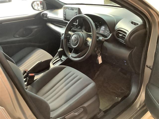 ヤリス Ｘ　トヨタ認定中古車　メモリーナビ　Ｂｌｕｅｔｏｏｔｈ接続　ＵＳＢ端子　ミュージックプレイヤー接続可　バックカメラ　衝突被害軽減システム　ＥＴＣ　ドラレコ　記録簿（40枚目）