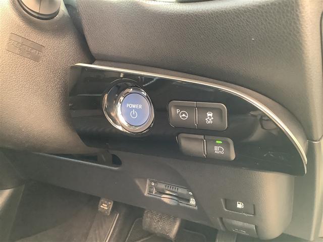 ���g���^�F�蒆�ÎԂ̈��S�P�@�܂邲�ƃN��-�j���O�������O���݂��݂܂Ŕ������d�グ�Ă��܂��B