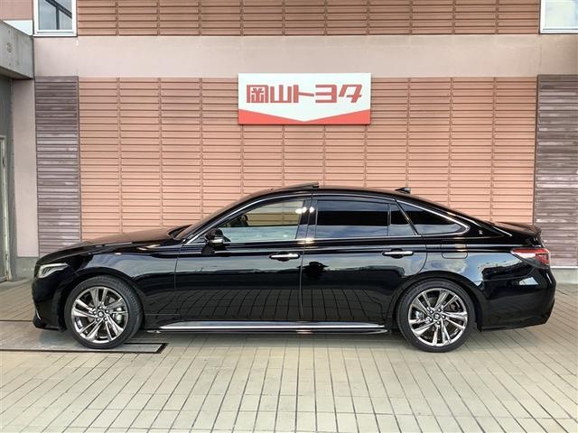 ���X�́A�g���^�f�B-��-�Ƃ��č��i���Ȓ��ÎԂ𑽐���葵���Ă���܂��I