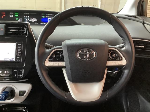 プリウス Ａ　トヨタ認定中古車　ワンセグ　メモリーナビ　Ｂｌｕｅｔｏｏｔｈ接続　ミュージックプレイヤー接続可　バックカメラ　衝突被害軽減システム　ＥＴＣ　ＬＥＤヘッドランプ（4枚目）